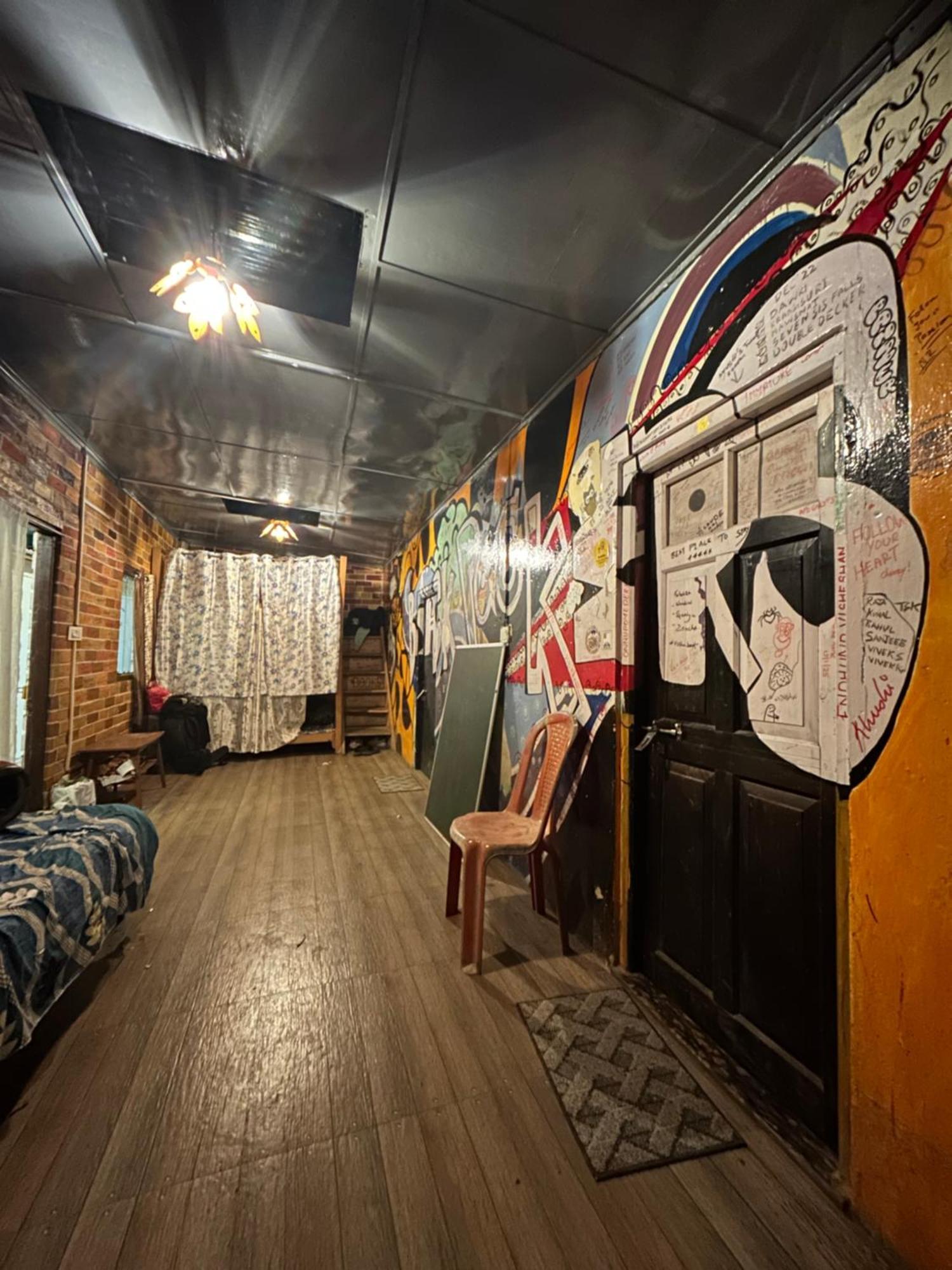 Isabella Hostel شيلونغ المظهر الخارجي الصورة